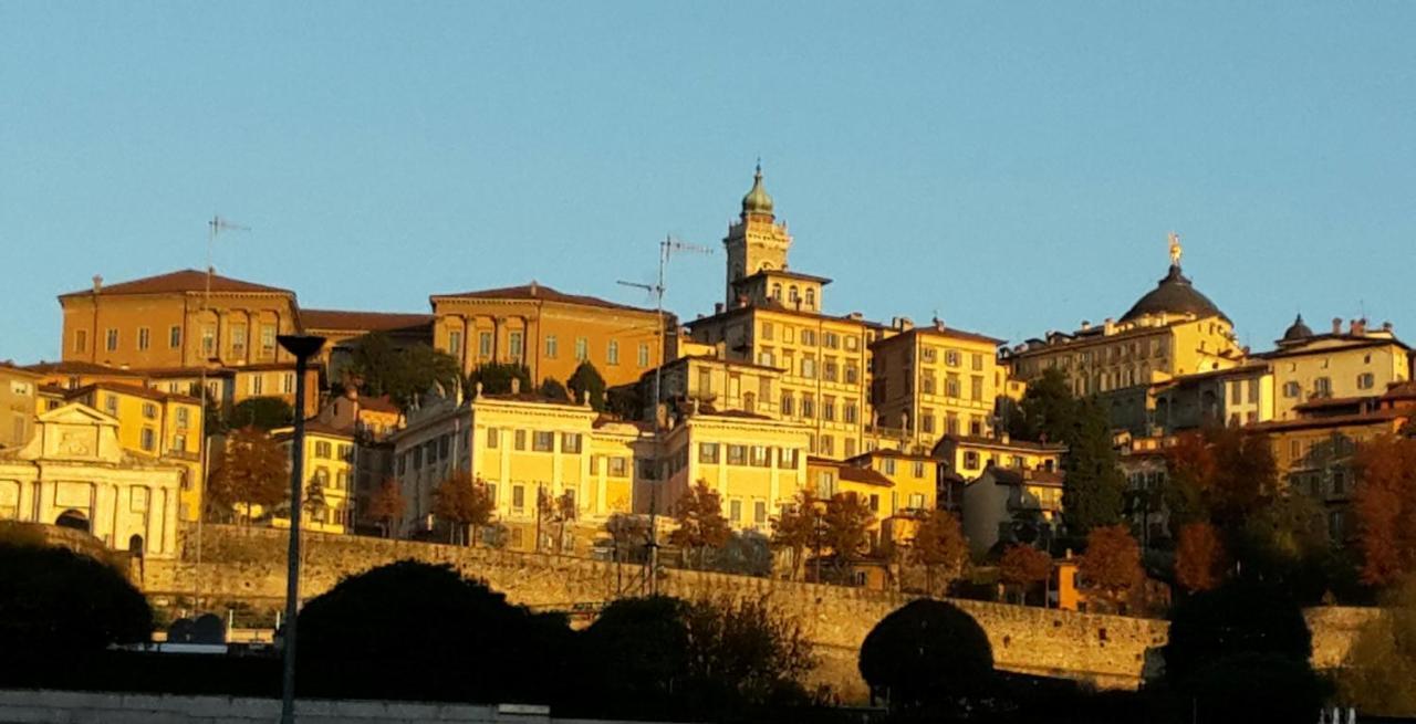 Guesthouse Viale Bergamo Zewnętrze zdjęcie